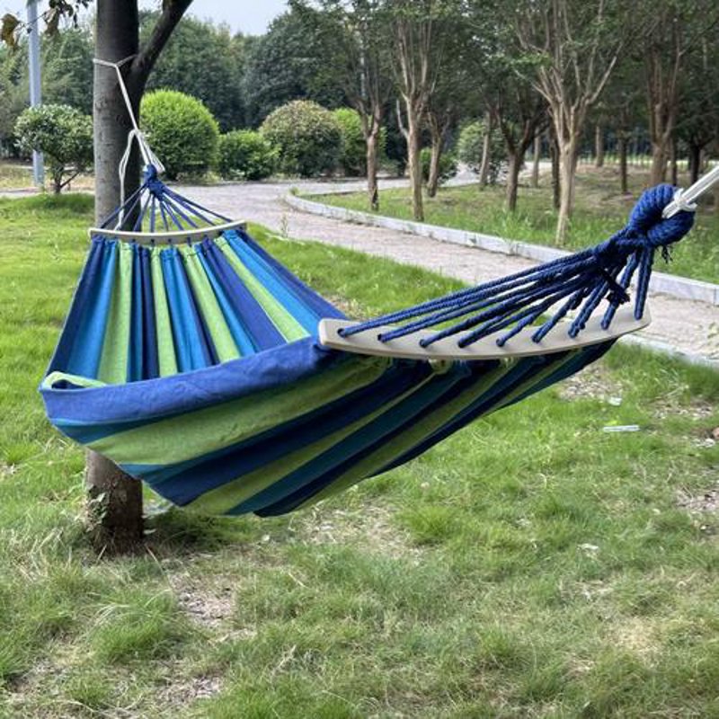 折叠桌椅批发：灵活便捷的现代办公新选择